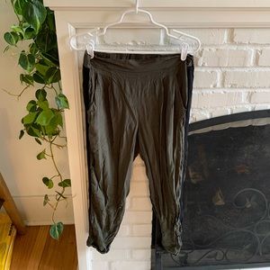 Women’s light weight jogger